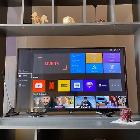 Eq Apartaments Тирана Екстер'єр фото